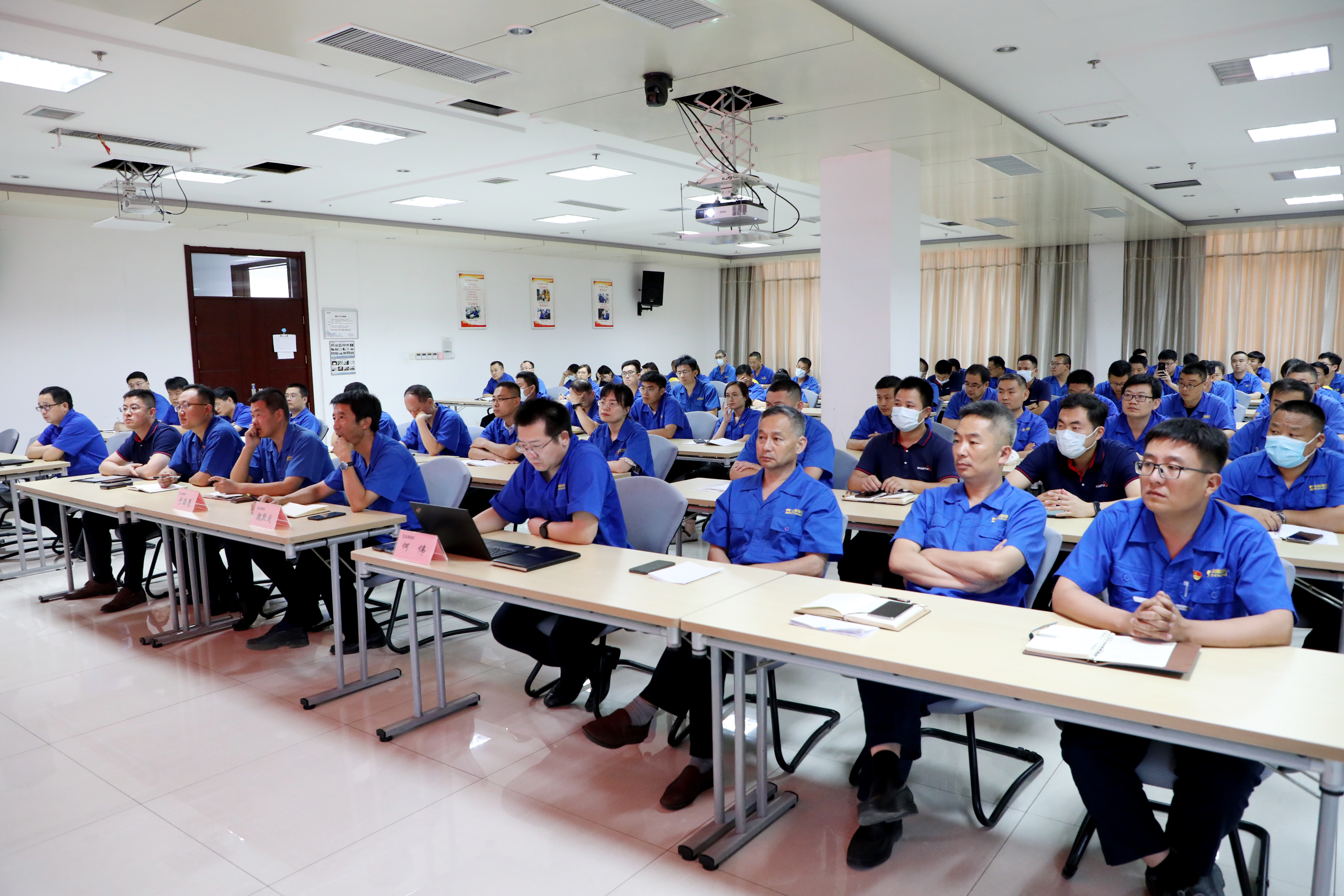 ��˾�ٿ���������͡��淶Ȩ�����С�������������